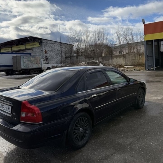 Volvo s80 
2005г рестайлинг
2.5 AT, (2)