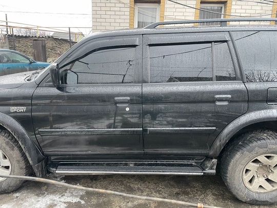 Продается Mitsubishi Montero Sport 3.5л (2)
