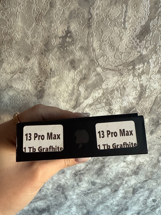 Продам айфон 13 про Макс (4)