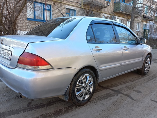 Продам Mitsubishi Lancer 9.
2004 Года! (5)