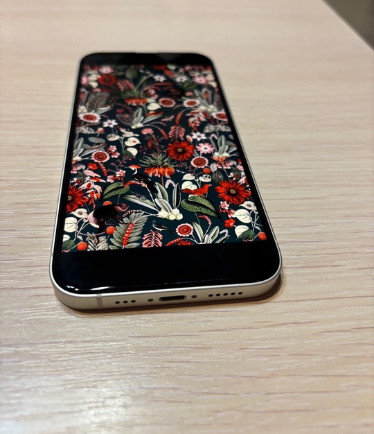 Продам iPhone 14/128. В отличном (1)
