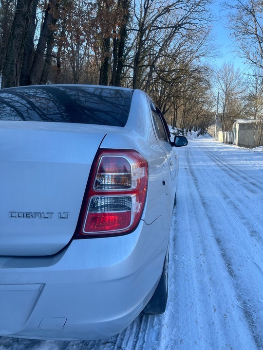 Продам Chevrolet Cobal 2013 года. (7)