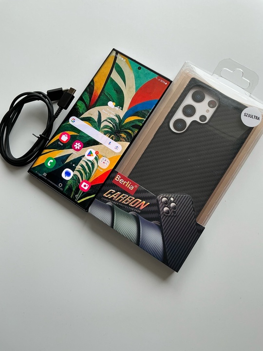 Samsung S23Ultra 12/256.цена 45 тыс (2)