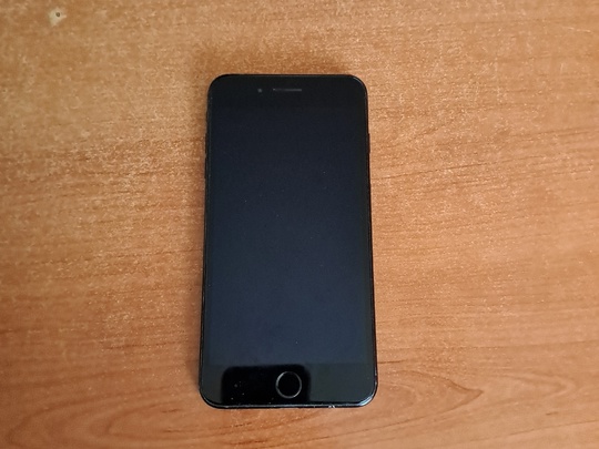 IPhone 7 plus 128 гб (1)