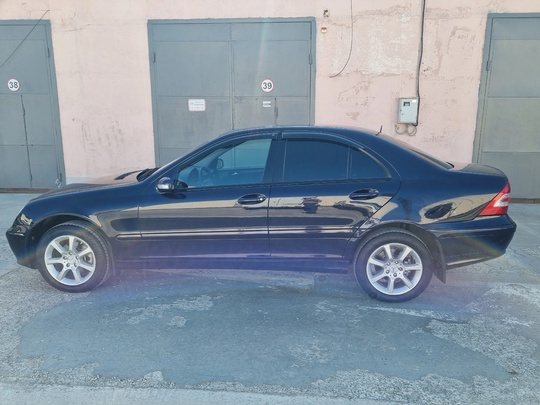 Продам Mercedes-Benz C180 Kompressor механика (2)