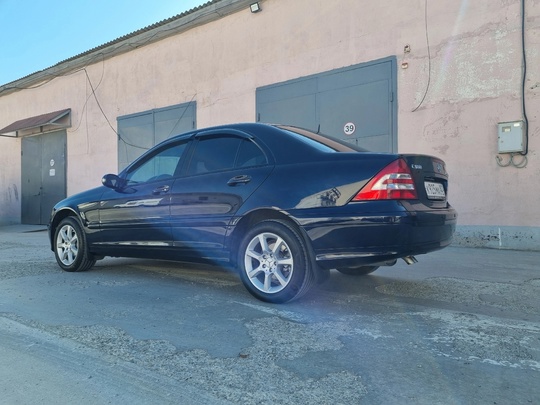 Продам Mercedes-Benz C180 Kompressor механика (3)
