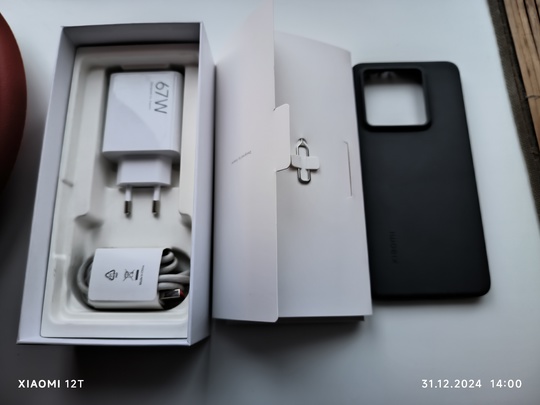 Телефон Xiaomi 14t, 12/256гб. В (7)