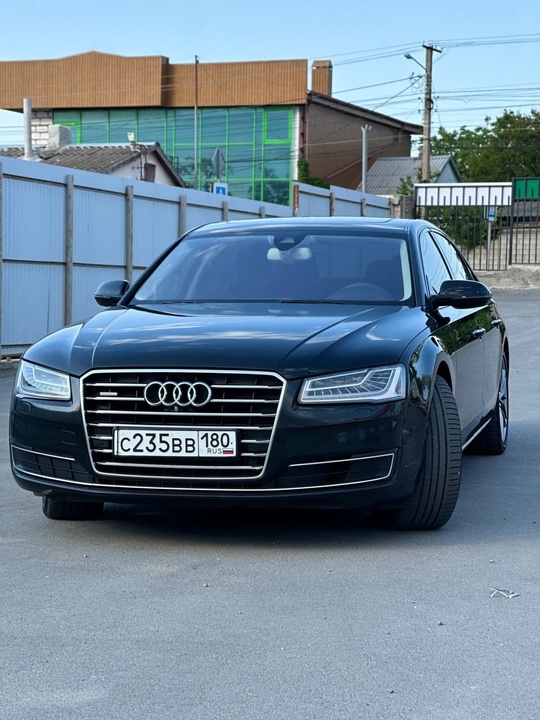 Продам 
AUDI A8 Long 2016г.