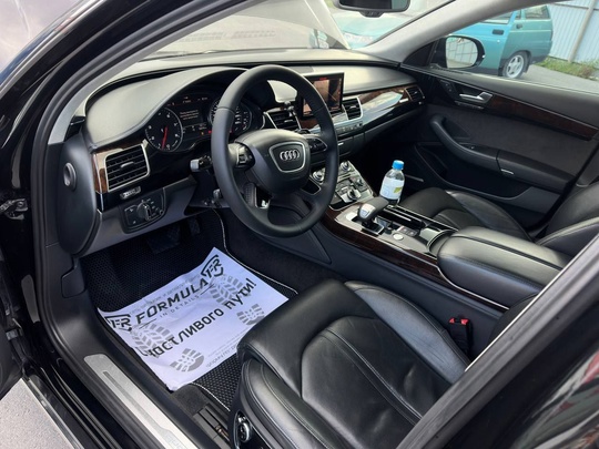 Продам 
AUDI A8 Long 2016г. (7)
