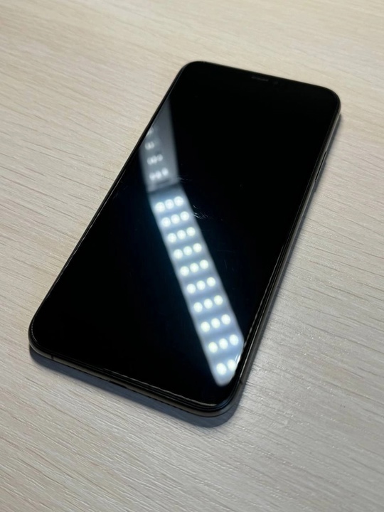 IPhone 11 Pro Max 256Gb (2)