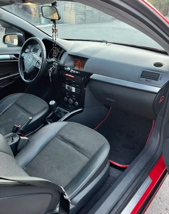 Продам
Opel Astra GTS 2007
1.8 бензин
Мотор (8)