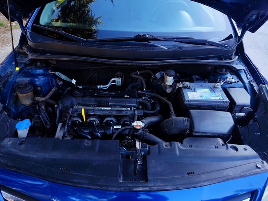 Hyundai Solaris 2014 год Рейстайлинг
235 (6)