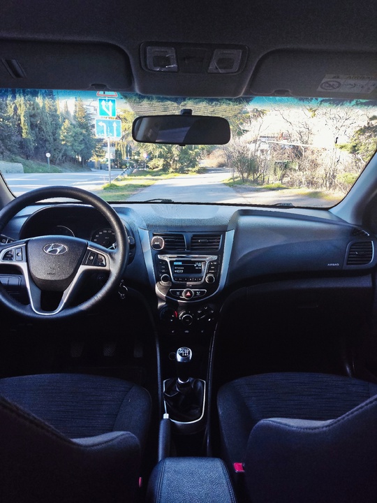 Hyundai Solaris 2014 год Рейстайлинг
235 (7)