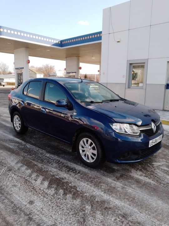 - Renault Logan 1.6 АТ (1)