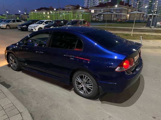 Продам Honda civic 2008 год