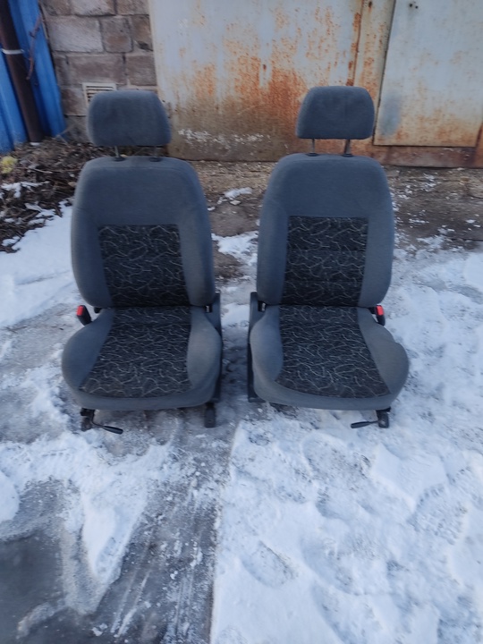 Донецк!
Продам сиденья Ланос.
Пара - 6000