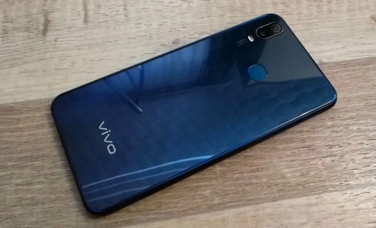 Продаю Vivo Y11 
3/32 , (1)