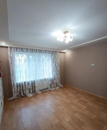 Продается 2 - х комнатная (1)