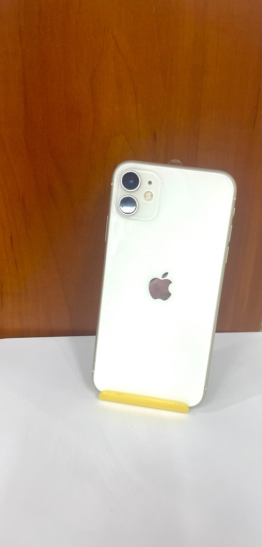Продается IPhone 11 в отличном (1)