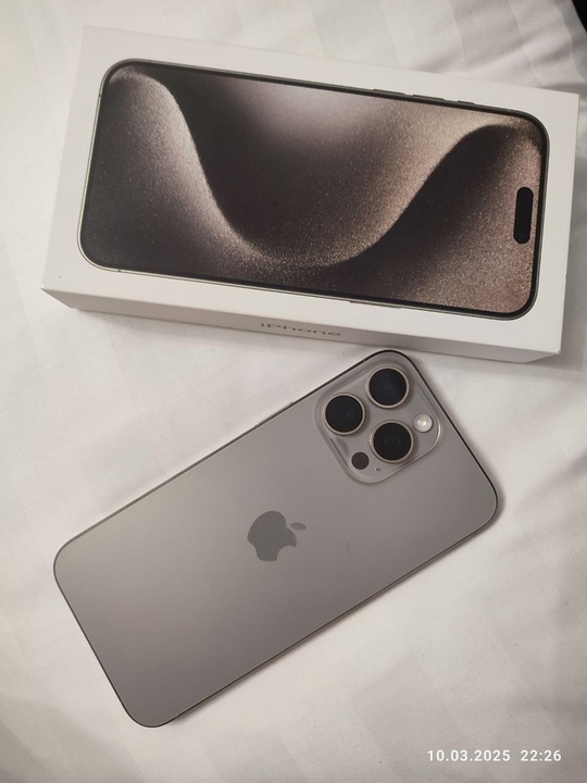Продам iPhone 15 Pro Max (1)