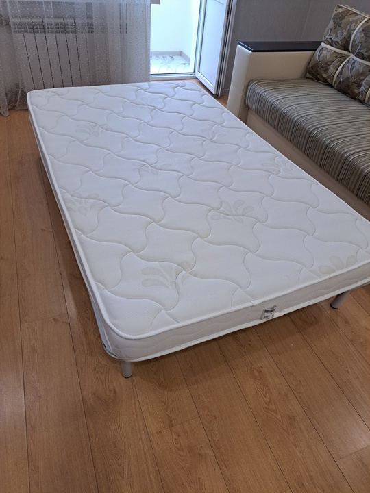 Продам кровать каркас 1.20×2.0 и