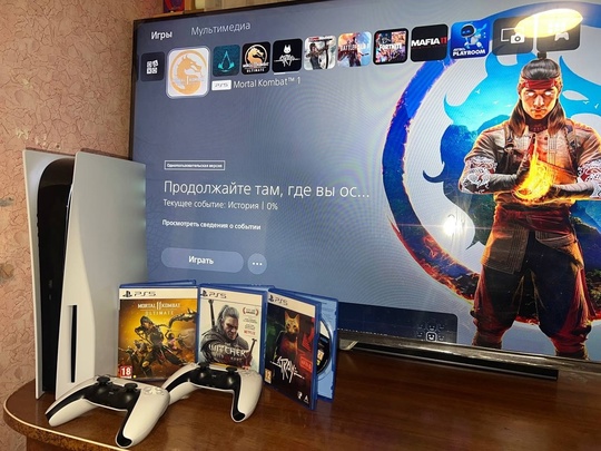 Продаю PlayStation 5 с дисководом. (2)
