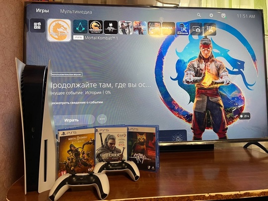Продаю PlayStation 5 с дисководом. (3)
