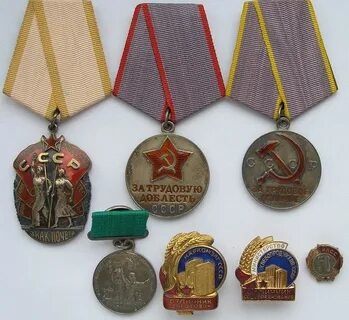 КУПЛЮ !!! 
СТАРЫЕ МЕДАЛИ-ЗНАКИ, ПОДСТАКАННИКИ\ПОРТСИГАРЫ, (2)