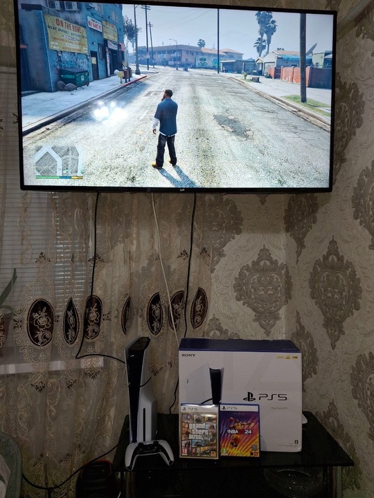 Продаю Sony PlayStation 5
3 Ревизия (3)