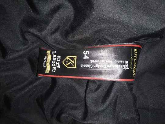 Продам куртку. Состояние на фото. (1)