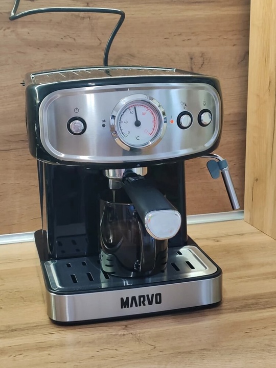 Продам НОВУЮ Рожковую кофеварку Marvo