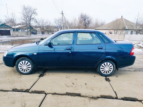 Продам ладу Приору 2008 года (5)