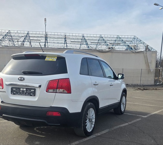 СРОЧНО ПРОДАМ Kia Sorento 2.4 (4)