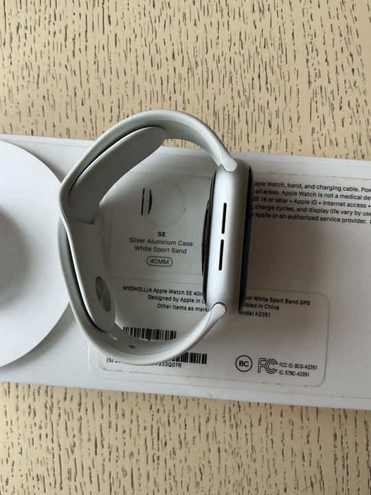 Часы Apple Watch SE (40 (5)