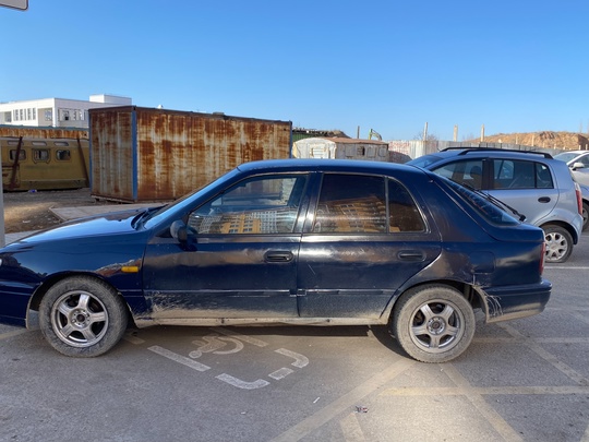 Nissan sunny n14 93г. 
1.6 (1)