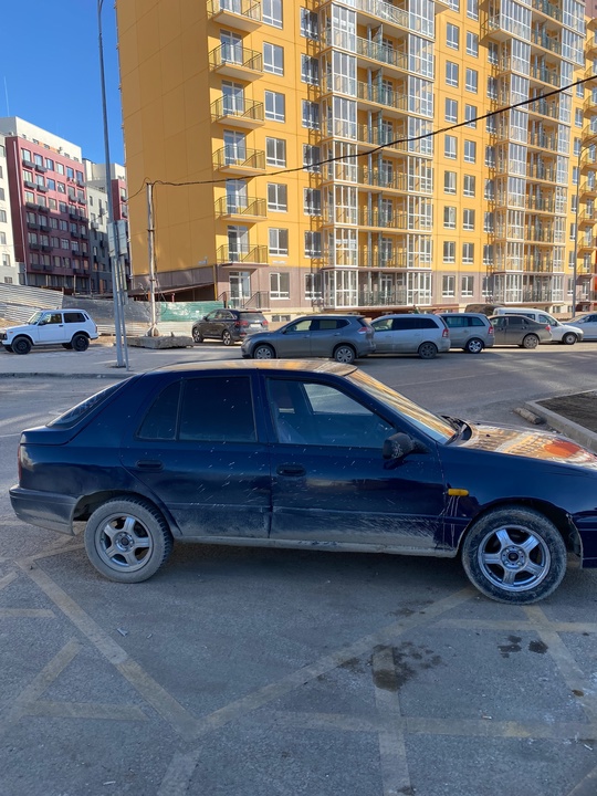 Nissan sunny n14 93г. 
1.6 (2)