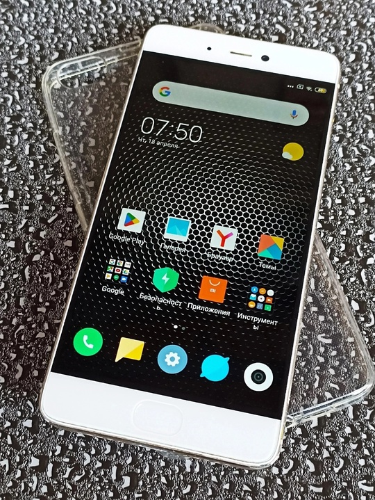 Xiaomi MI 5s
Игровой телефон премиальной