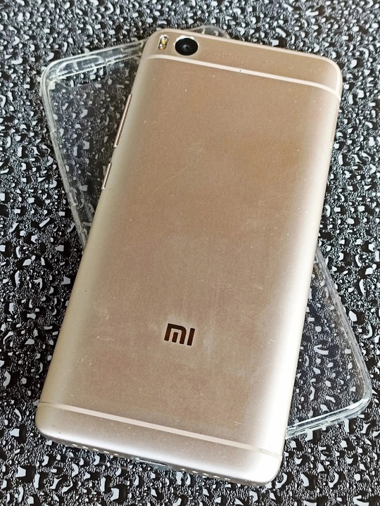 Xiaomi MI 5s
Игровой телефон премиальной (2)