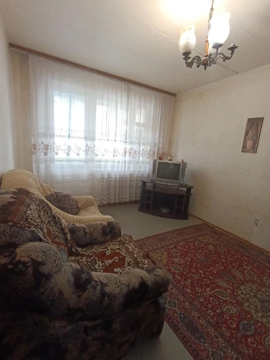 Продается 2 - х комнатная (3)