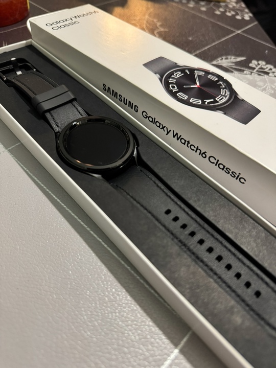Смарт-часы Samsung Galaxy Watch6 Classic (2)