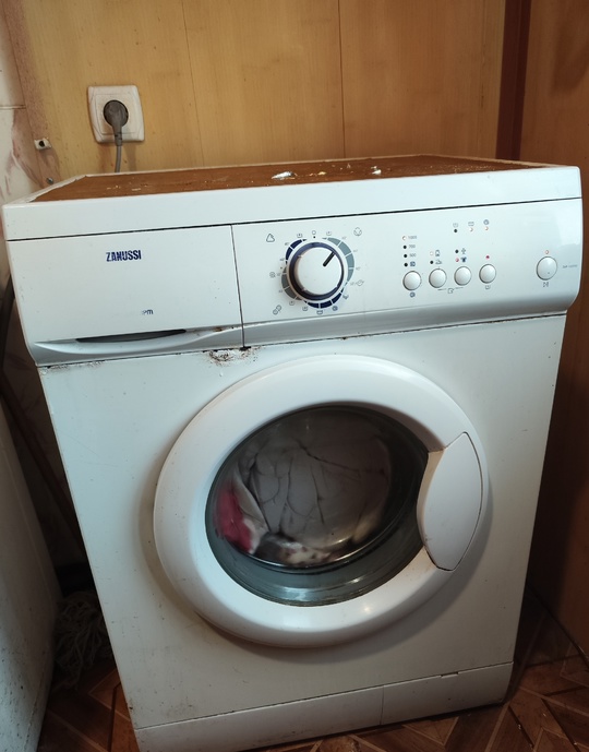 Продам стиральную машинку автомат 