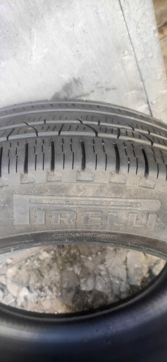 Продам живую резину 255.50.19. Пирелли (1)