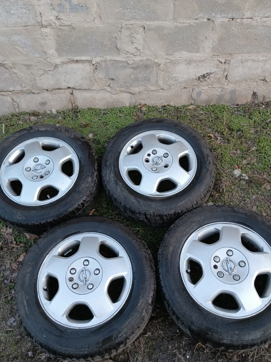 Продам Лето на Дисках 195/65/15.5/110