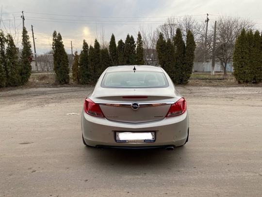 Луганск,продам Opel Insignia 2011 года (4)