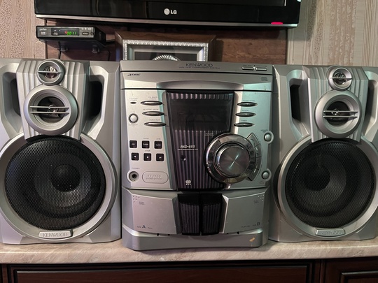 Продам музыкальный центр KENWOOD б/у,