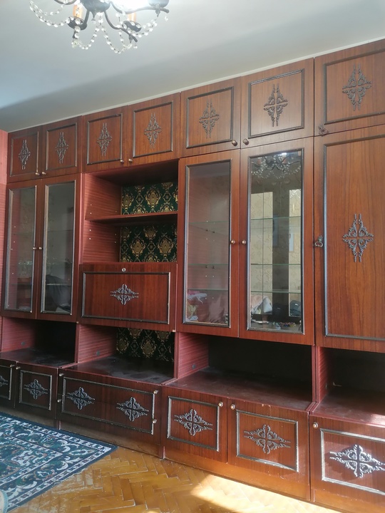 Продам
Сервант 6000
Трюмо 2000
+79787386723