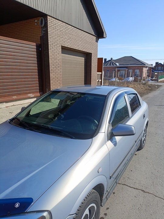 Продам  Opel Astra 1.6