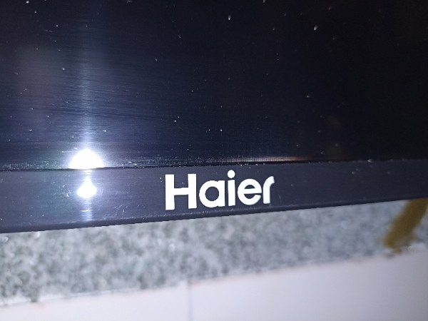 Продам телевизор Haier  6000