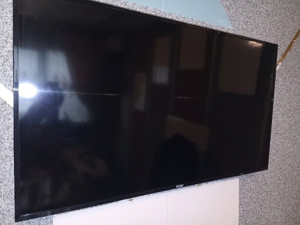 Продам телевизор Haier  6000 (1)
