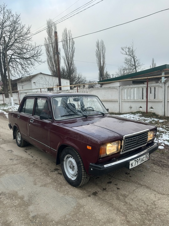 Продам семёрку, в хорошем состоянии!

Я (1)